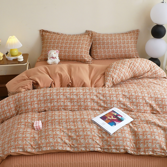 91家纺网 家纺一手货源 找家纺 仟网汇 2025新款亲肤皱皱棉四件套皱皱纱四件套 罗曼