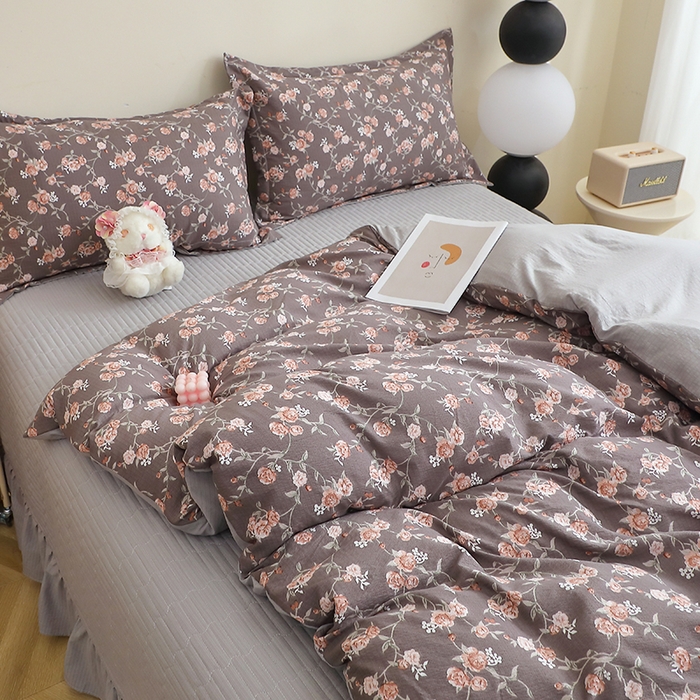 91家纺网 家纺一手货源 找家纺 仟网汇 2025新款亲肤皱皱棉四件套皱皱纱四件套 塞纳河畔