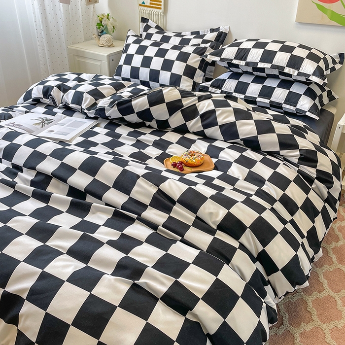 91家纺网 家纺一手货源 找家纺 港岛妹妹 2025年春夏新款芦荟棉印花四件套 棋盘格-黑