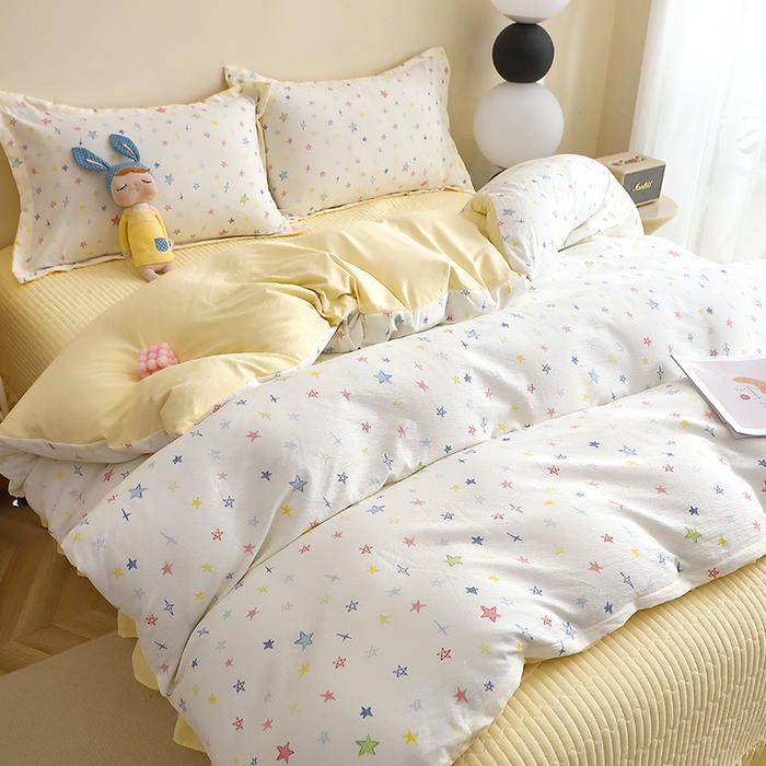 91家纺网 家纺一手货源 找家纺 仟网汇 2025新款亲肤皱皱棉四件套皱皱纱四件套 星空物语