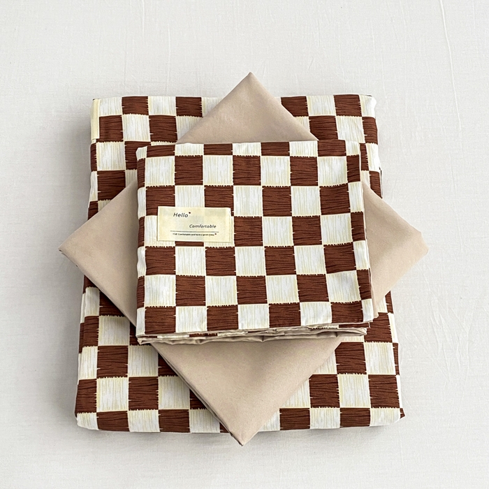 91家纺网 家纺一手货源 找家纺 雅阁尔家纺2025新款无印良品风棋盘格贴标四件套 复古咖