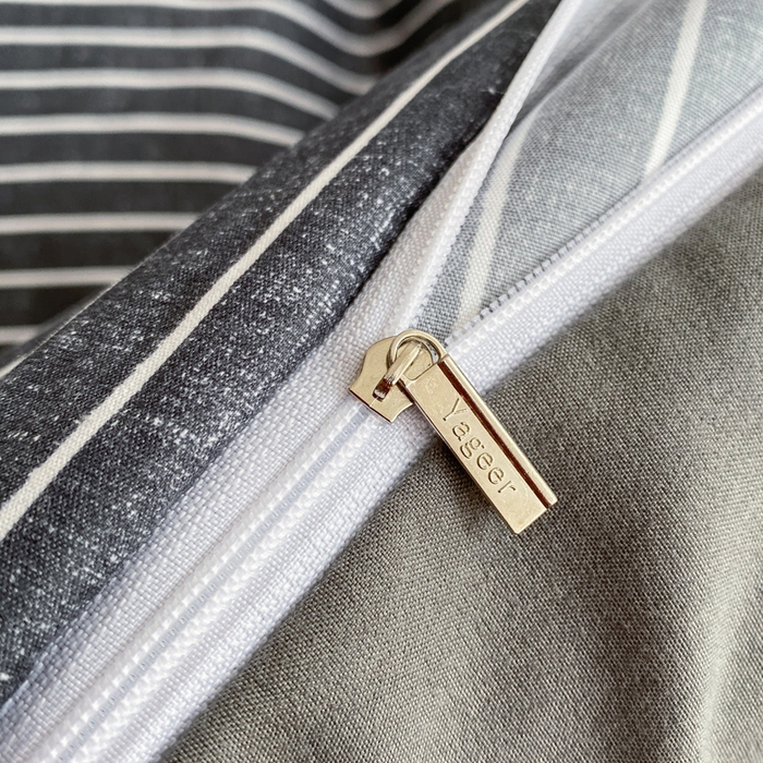 91家纺网 家纺一手货源 找家纺 雅阁尔家纺2025新款无印良品风棋盘格贴标四件套 黑白条