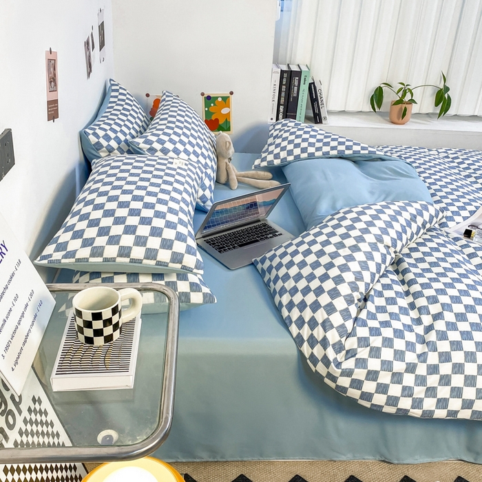 91家纺网 家纺一手货源 找家纺 雅阁尔家纺2025新款无印良品风棋盘格贴标四件套 琥珀蓝
