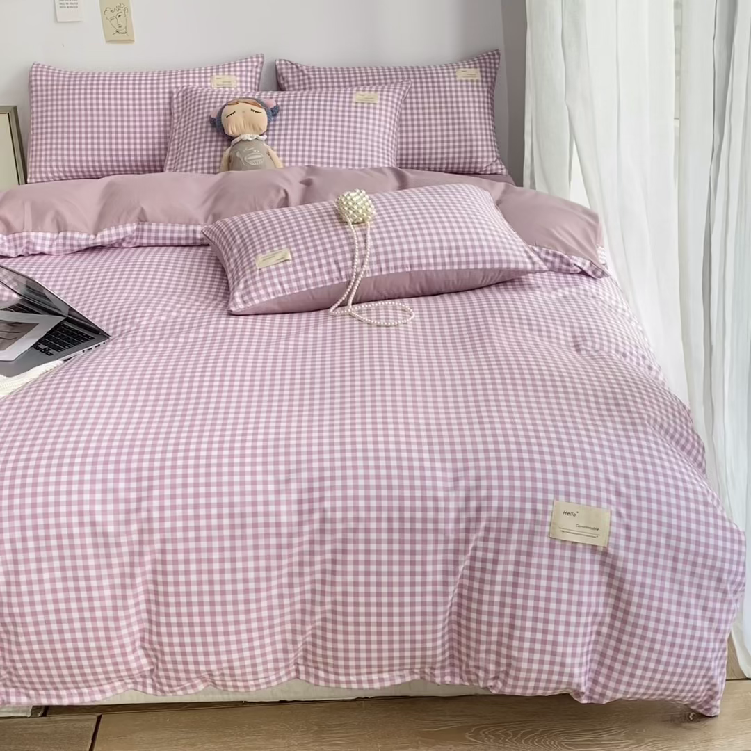 91家纺网 家纺一手货源 找家纺 雅阁尔家纺2025新款无印良品风棋盘格贴标四件套 紫小格