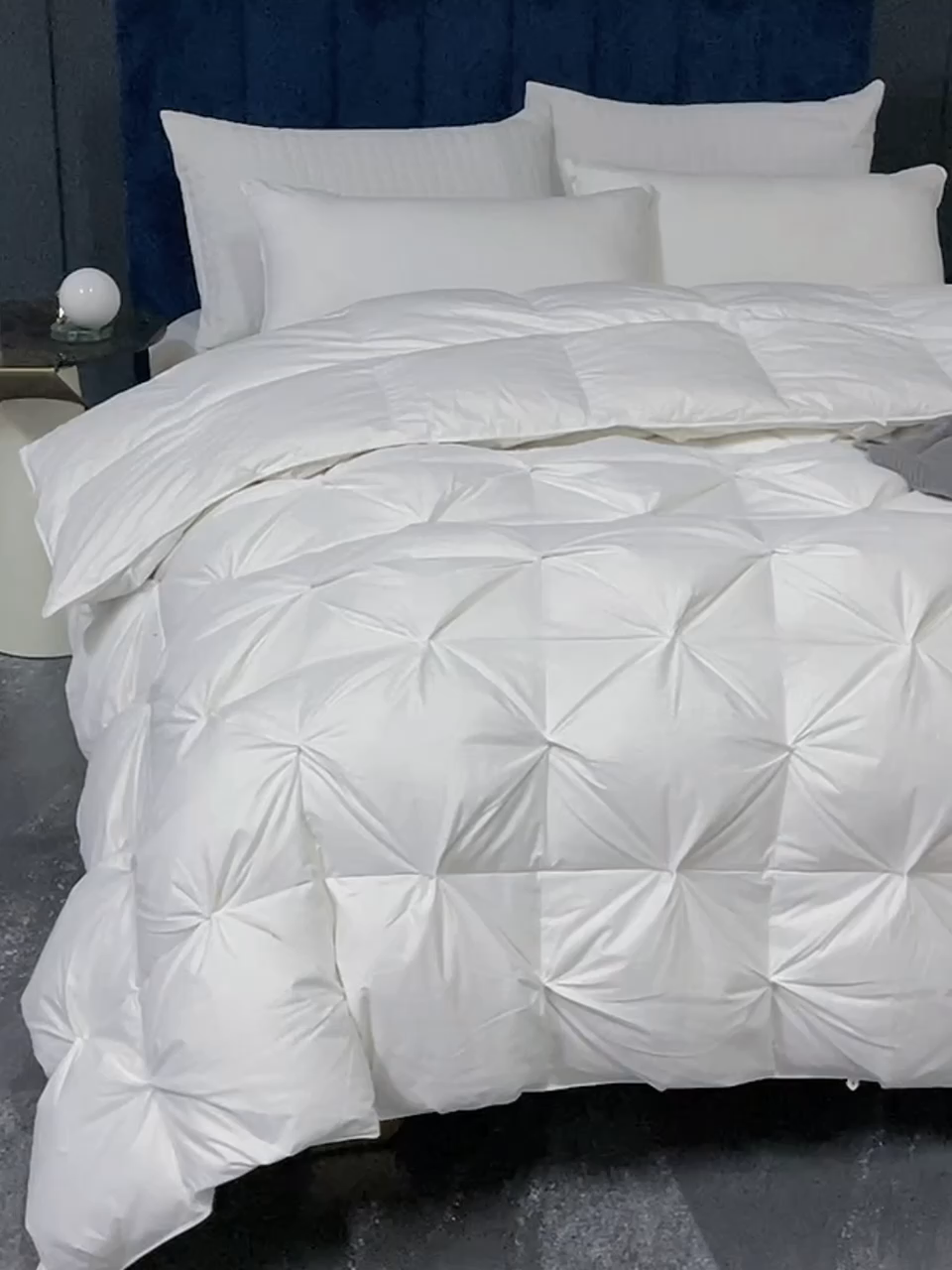 91家纺网 家纺一手货源 找家纺 （总）呆头鹅羽绒工厂店 2025新款全棉羽丝绒扭花被 白鹅绒鸭绒被子被芯羽绒工厂店