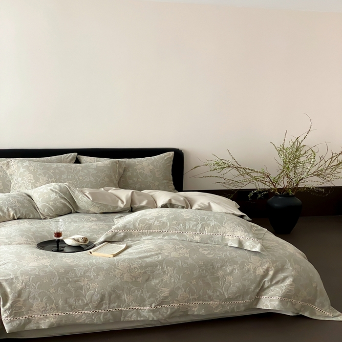 91家纺网 家纺一手货源 找家纺 赫帛 2025新款60支全棉双层纱四件套-藤语 绿灰