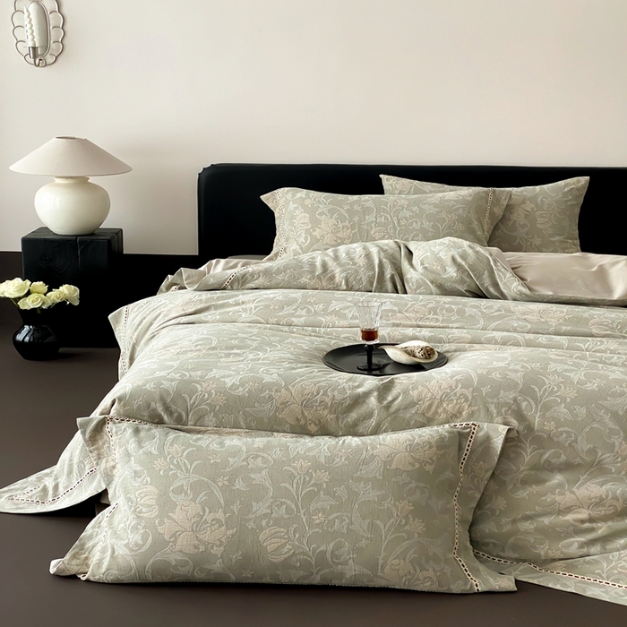 91家纺网 家纺一手货源 找家纺 赫帛 2025新款60支全棉双层纱四件套-藤语 绿灰