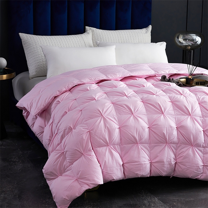 91家纺网 家纺一手货源 找家纺 呆头鹅羽绒工厂店 2025新款全棉羽丝绒扭花被 白鹅绒鸭绒被子被芯羽绒工厂店 粉色