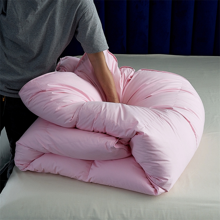 91家纺网 家纺一手货源 找家纺 呆头鹅羽绒工厂店 2025新款全棉羽丝绒标准被 白鹅绒鸭绒被子被芯羽绒工厂店 粉色