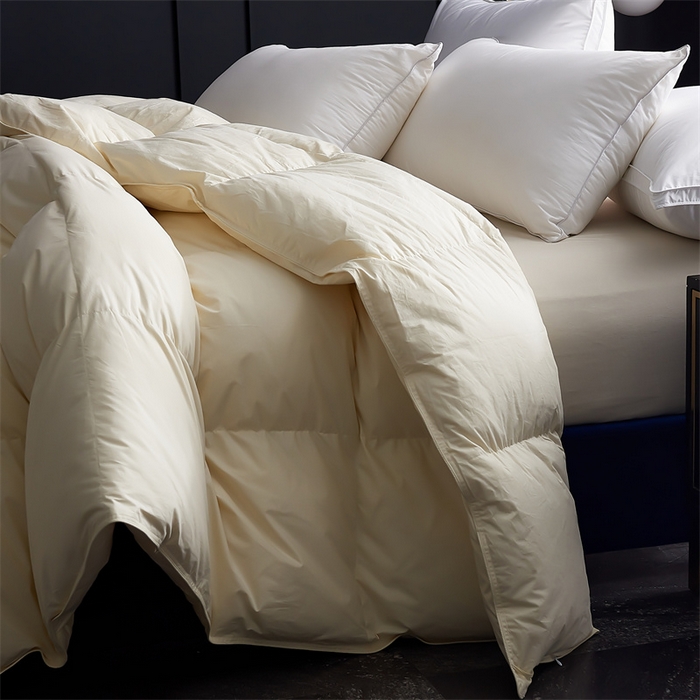 91家纺网 家纺一手货源 找家纺 呆头鹅羽绒工厂店 2025新款全棉羽丝绒标准被 白鹅绒鸭绒被子被芯羽绒工厂店 黄色