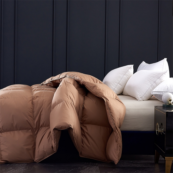 91家纺网 家纺一手货源 找家纺 呆头鹅羽绒工厂店 2025新款全棉羽丝绒标准被 白鹅绒鸭绒被子被芯羽绒工厂店 咖色