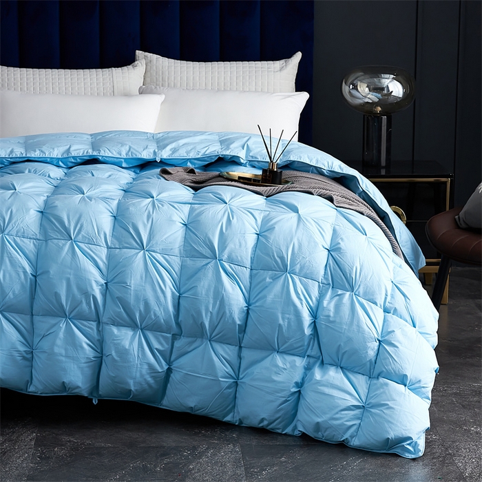 91家纺网 家纺一手货源 找家纺 呆头鹅羽绒工厂店 2025新款全棉羽丝绒扭花被 白鹅绒鸭绒被子被芯羽绒工厂店 蓝色