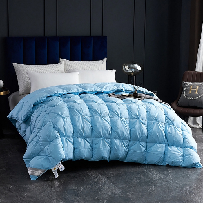 91家纺网 家纺一手货源 找家纺 呆头鹅羽绒工厂店 2025新款全棉羽丝绒扭花被 白鹅绒鸭绒被子被芯羽绒工厂店 蓝色