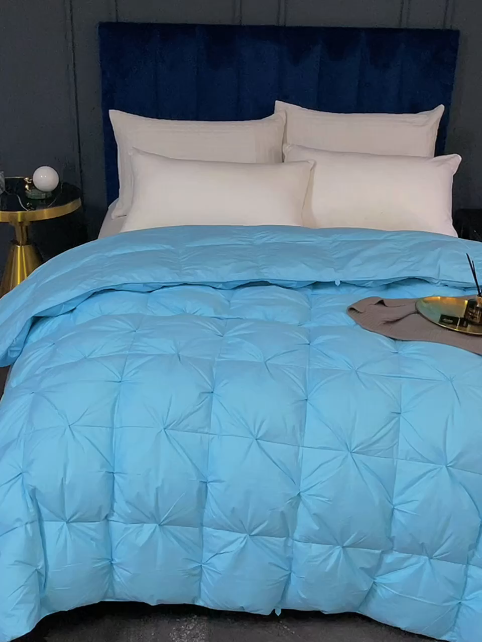 91家纺网 家纺一手货源 找家纺 呆头鹅羽绒工厂店 2025新款全棉羽丝绒扭花被 白鹅绒鸭绒被子被芯羽绒工厂店 蓝色