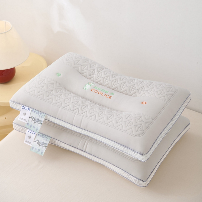 91家纺网 家纺一手货源 找家纺 卓昌枕芯 2025夏季新款冰丝凉感定形枕头枕芯 浅灰-凉感冰丝护颈枕 900g中枕一只