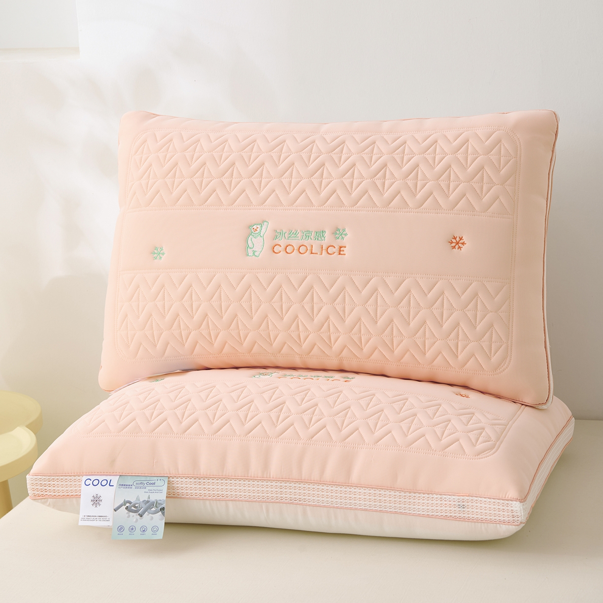 91家纺网 家纺一手货源 找家纺 卓昌枕芯 2025夏季新款冰丝凉感枕头枕芯 粉色 48*74cm900g中枕一只