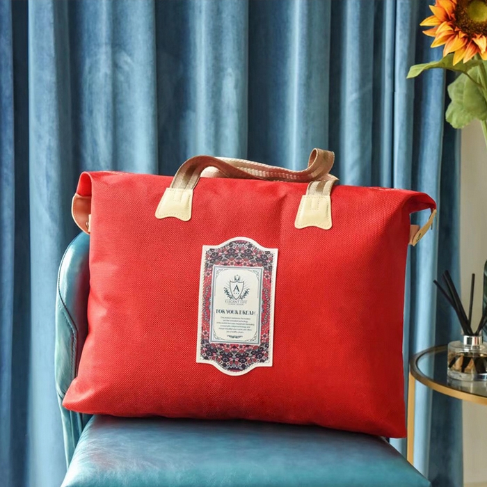 91家纺网 家纺一手货源 找家纺 呆头鹅羽绒工厂店 2025新款被子被芯手提袋 白鹅绒鸭绒被子被芯羽绒工厂店 亚麻被子手提袋-红色