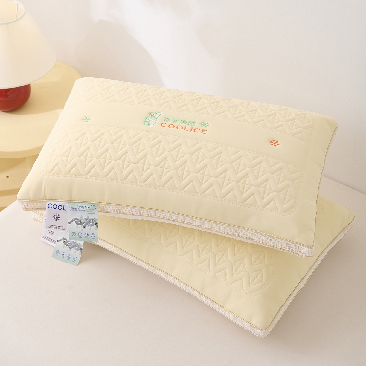 91家纺网 家纺一手货源 找家纺 卓昌枕芯 2025夏季新款冰丝凉感枕头枕芯 黄色 48*74cm900g中枕一只