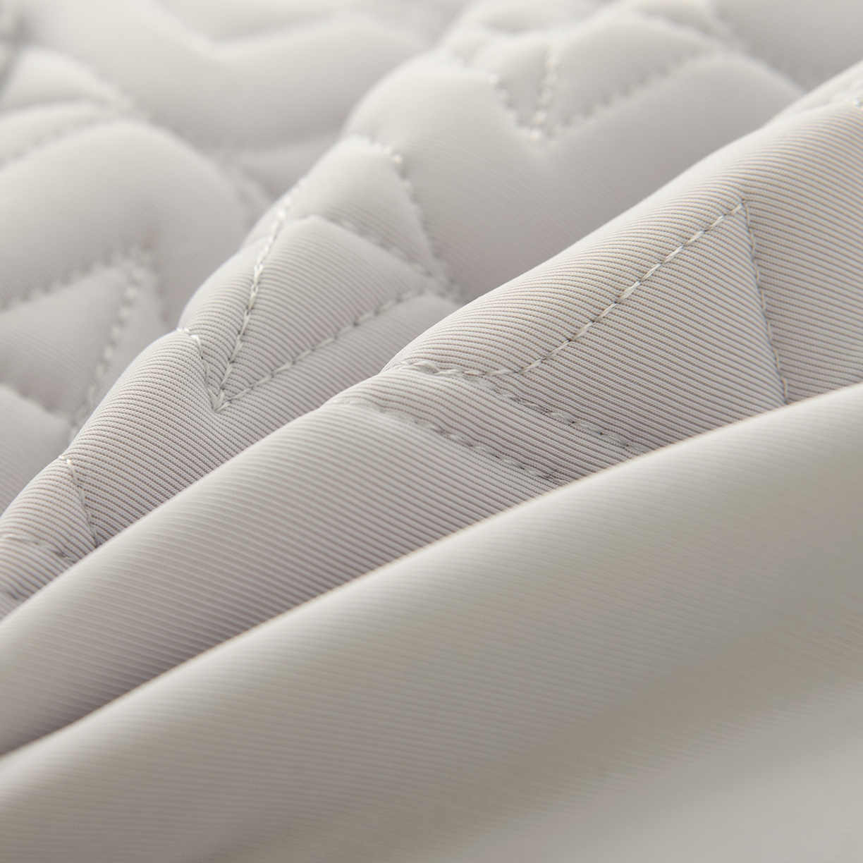 91家纺网 家纺一手货源 找家纺 卓昌枕芯 2025夏季新款冰丝凉感枕头枕芯 灰色 48*74cm800g低枕一只