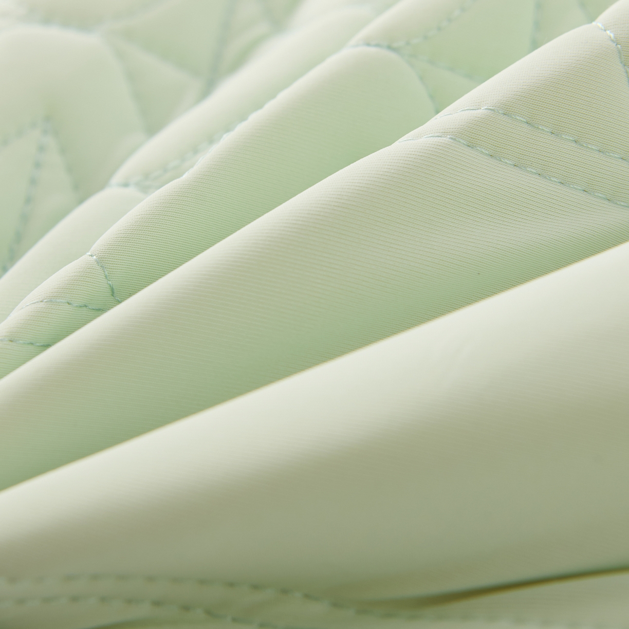 91家纺网 家纺一手货源 找家纺 卓昌枕芯 2025夏季新款冰丝凉感枕头枕芯 绿色 48*74cm800g低枕一对