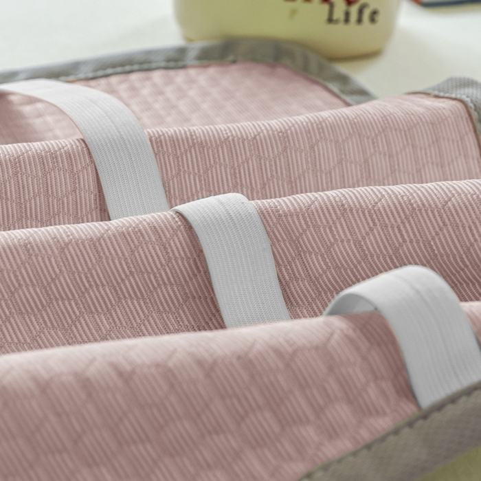 91家纺网 家纺一手货源 找家纺 芙绣家纺 2025新款A类凉感豆豆枕巾 卡皮巴拉-粉色 52*72cm/只