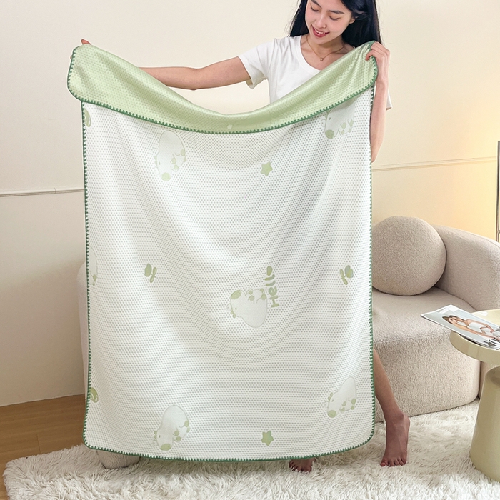 91家纺网 家纺一手货源 找家纺 芙绣家纺 2025新款A类凉感冰豆豆多功能盖毯 绿色
