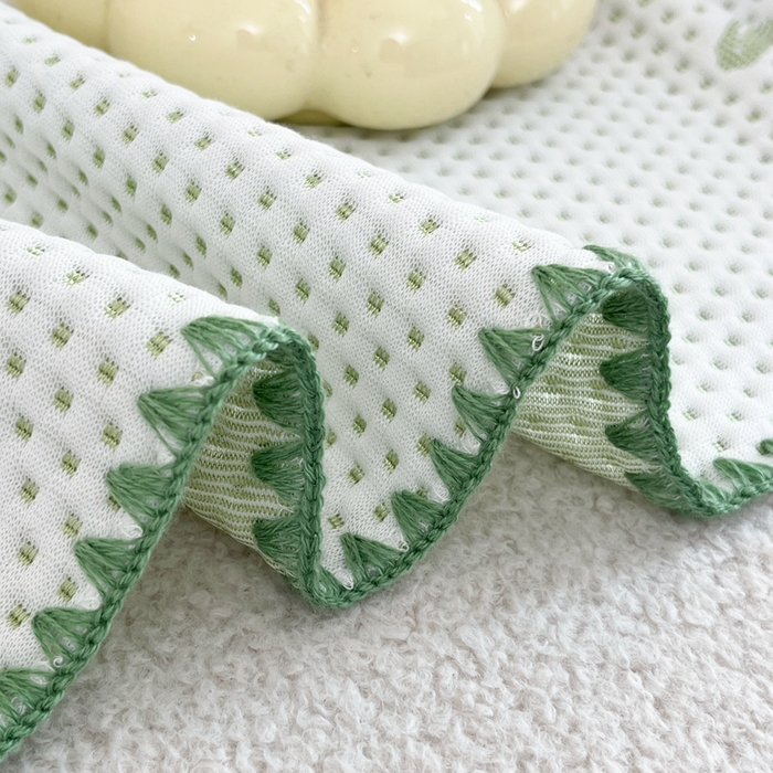 91家纺网 家纺一手货源 找家纺 芙绣家纺 2025新款A类凉感冰豆豆多功能盖毯 绿色