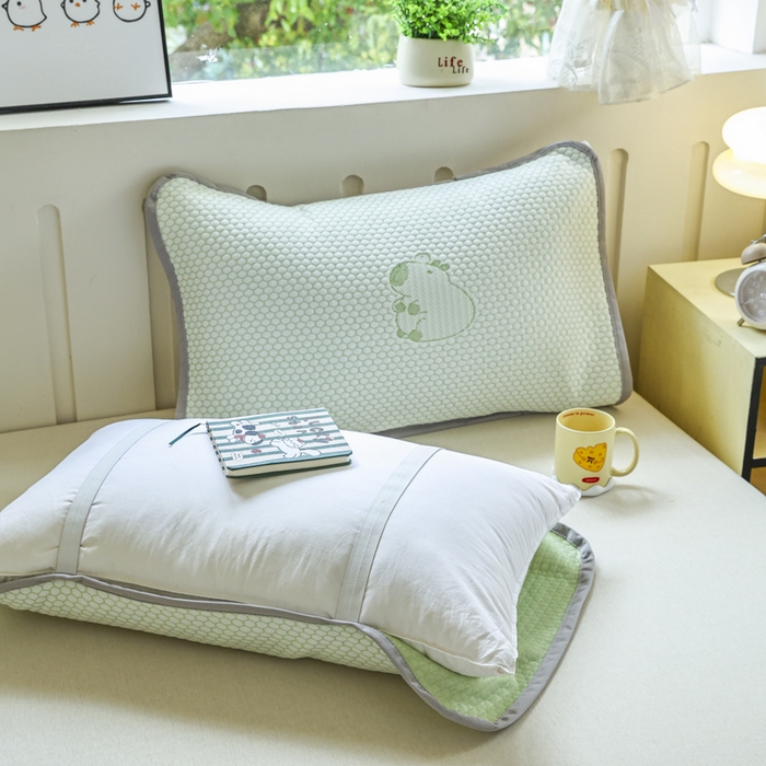 91家纺网 家纺一手货源 找家纺 芙绣家纺 2025新款A类凉感豆豆枕巾 卡皮巴拉-绿色 52*72cm/只