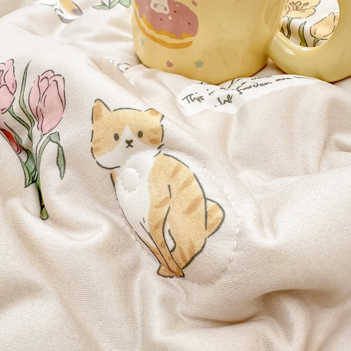 91家纺网 家纺一手货源 找家纺  （爆款花型 长期款 不断货）幼儿园宝宝婴儿被子儿童夏凉被牛奶针织棉夏凉被大豆被夏被空调被春秋被冬被 M系列--花丛猫