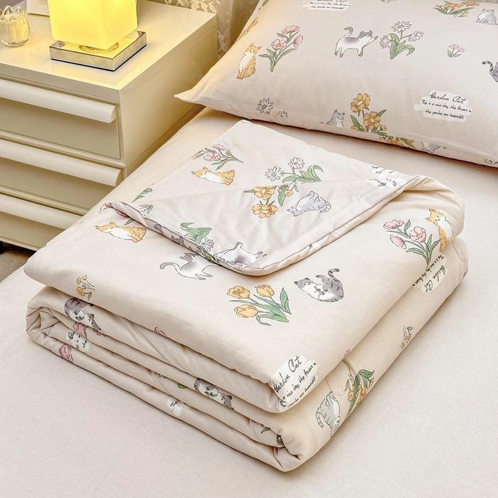 91家纺网 家纺一手货源 找家纺  （爆款花型 长期款 不断货）幼儿园宝宝婴儿被子儿童夏凉被牛奶针织棉夏凉被大豆被夏被空调被春秋被冬被 M系列--花丛猫