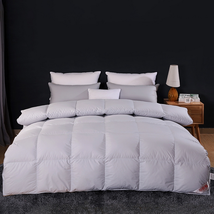 91家纺网 家纺一手货源 找家纺 呆头鹅羽绒工厂店 2025新款全棉防羽布羽绒被-标准款 白鹅绒鸭绒被子被芯羽绒工厂店 灰色