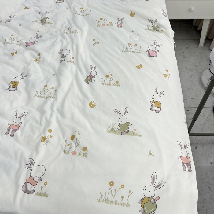 91家纺网 家纺一手货源 找家纺  （爆款花型 长期款 不断货）幼儿园宝宝婴儿被子儿童夏凉被牛奶针织棉夏凉被大豆被夏被空调被春秋被冬被 M系列--花小兔