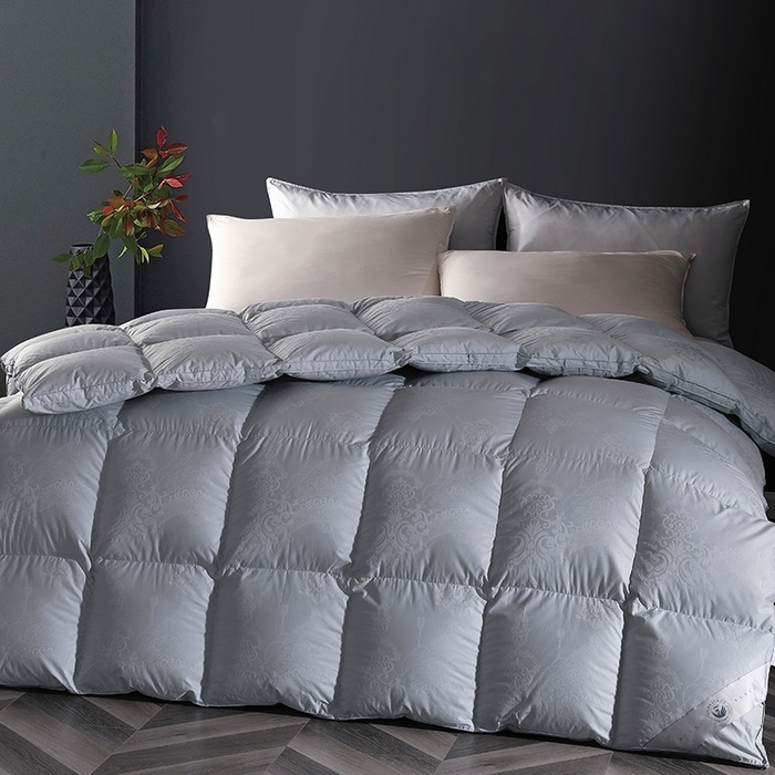 91家纺网 家纺一手货源 找家纺 呆头鹅羽绒工厂店2025新款150支全棉大提花羽绒被 白鹅绒鸭绒被子被芯羽绒工厂店 月光灰