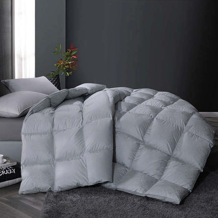 91家纺网 家纺一手货源 找家纺 呆头鹅羽绒工厂店2025新款150支全棉大提花羽绒被 白鹅绒鸭绒被子被芯羽绒工厂店 月光灰