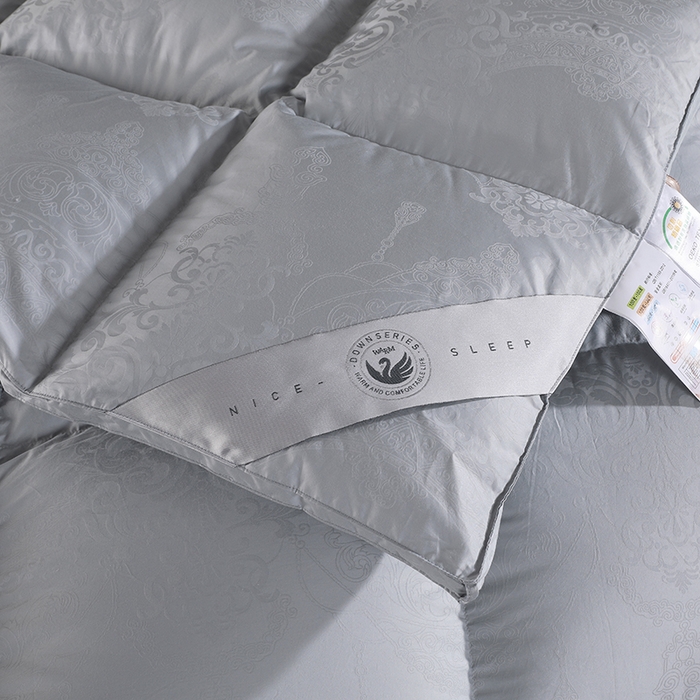 91家纺网 家纺一手货源 找家纺 呆头鹅羽绒工厂店2025新款150支全棉大提花羽绒被 白鹅绒鸭绒被子被芯羽绒工厂店 月光灰