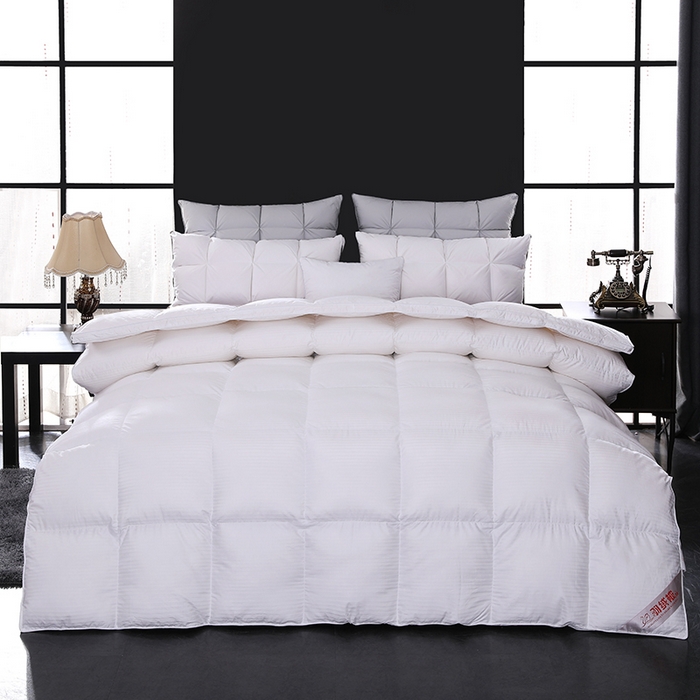 91家纺网 家纺一手货源 找家纺 呆头鹅羽绒工厂店 2025新款100支全棉缎纹羽绒被 白鹅绒鸭绒被子被芯羽绒工厂店 白色缎纹