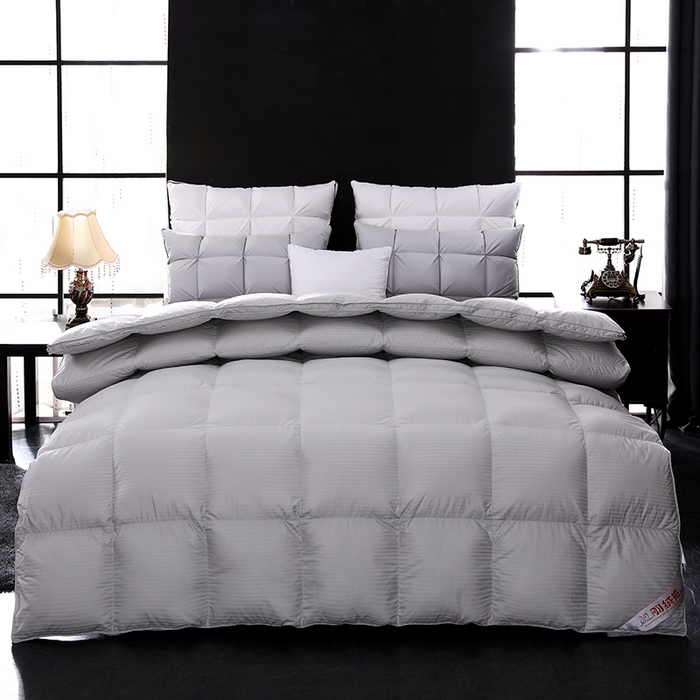 91家纺网 家纺一手货源 找家纺 呆头鹅羽绒工厂店 2025新款100支全棉缎纹羽绒被 白鹅绒鸭绒被子被芯羽绒工厂店 灰色缎纹