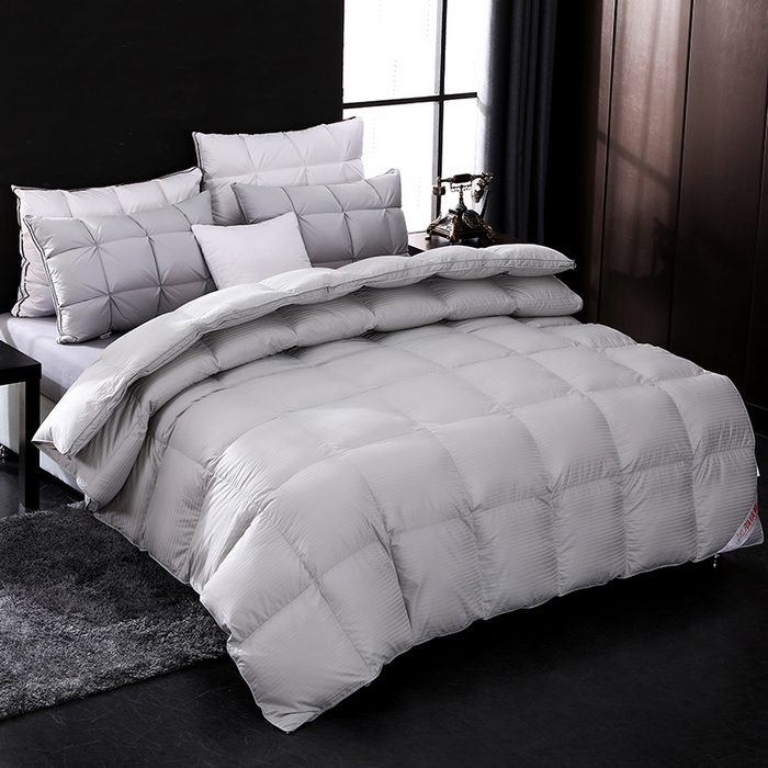 91家纺网 家纺一手货源 找家纺 呆头鹅羽绒工厂店 2025新款100支全棉缎纹羽绒被 白鹅绒鸭绒被子被芯羽绒工厂店 灰色缎纹