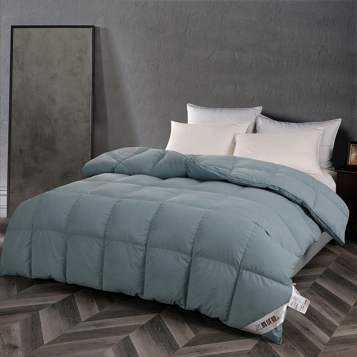 91家纺网 家纺一手货源 找家纺 呆头鹅羽绒工厂店 2025新款100支全棉磨毛刺绣款羽绒被 白鹅绒鸭绒被子被芯羽绒工厂店 冰蓝