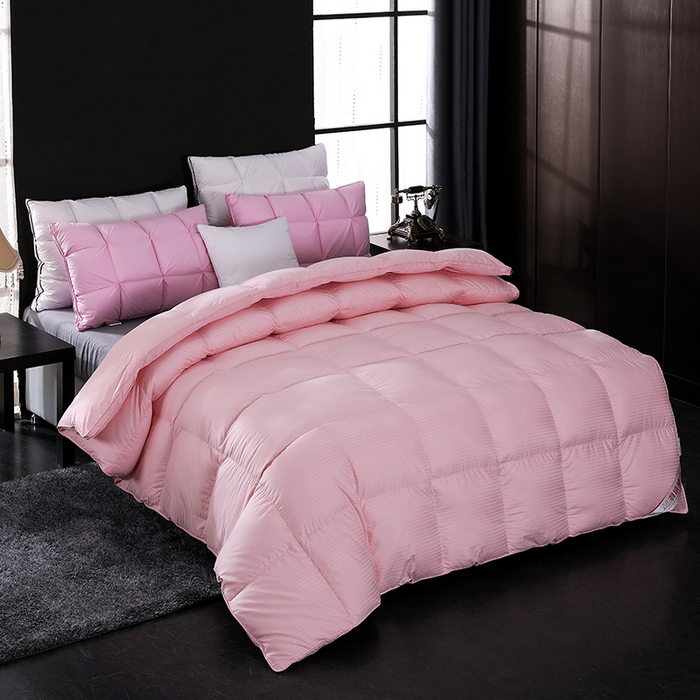 91家纺网 家纺一手货源 找家纺 呆头鹅羽绒工厂店 2025新款100支全棉缎纹羽绒被 白鹅绒鸭绒被子被芯羽绒工厂店 粉色缎纹