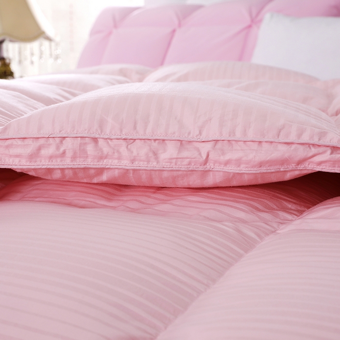 91家纺网 家纺一手货源 找家纺 呆头鹅羽绒工厂店 2025新款100支全棉缎纹羽绒被 白鹅绒鸭绒被子被芯羽绒工厂店 粉色缎纹