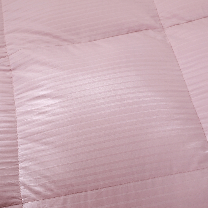 91家纺网 家纺一手货源 找家纺 呆头鹅羽绒工厂店 2025新款100支全棉缎纹羽绒被 白鹅绒鸭绒被子被芯羽绒工厂店 豆沙缎纹