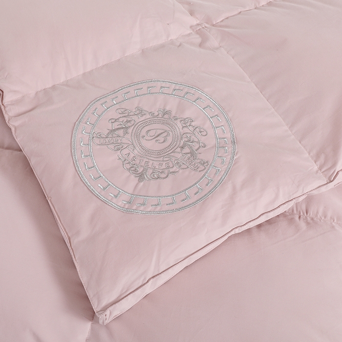 91家纺网 家纺一手货源 找家纺 呆头鹅羽绒工厂店 2025新款100支全棉磨毛刺绣款羽绒被 白鹅绒鸭绒被子被芯羽绒工厂店 豆沙