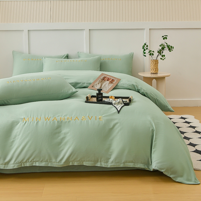 91家纺网 家纺一手货源 找家纺 宇彬家纺 2025新款直播热款13374全棉母婴级绣花字母款被套床单纯色重工清新四件套贡缎新疆长绒 Min-炫彩绿