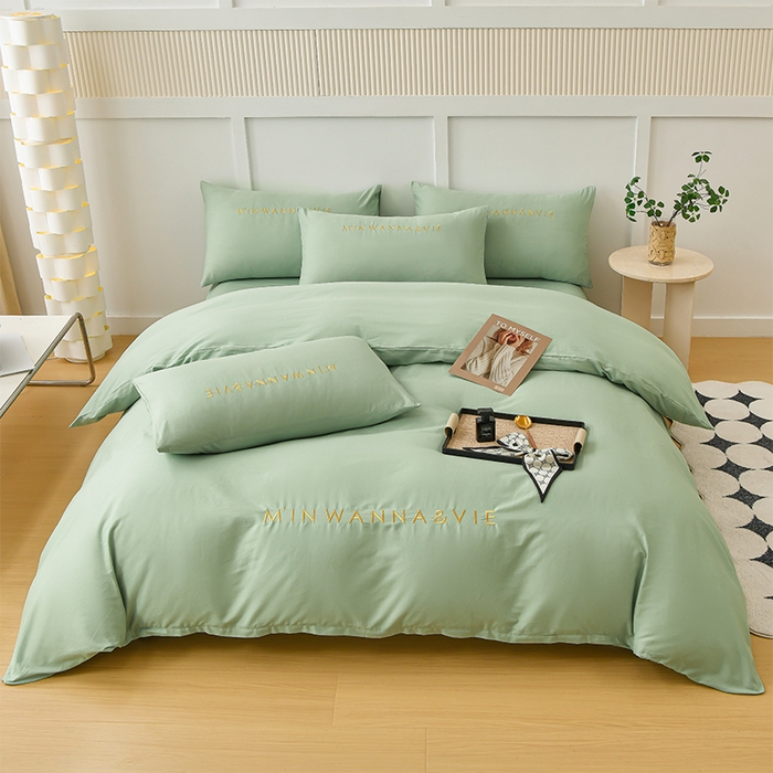 宇彬家纺 2025新款直播热款13374全棉母婴级绣花字母款被套床单纯色重工清新四件套贡缎新疆长绒 Min-炫彩绿