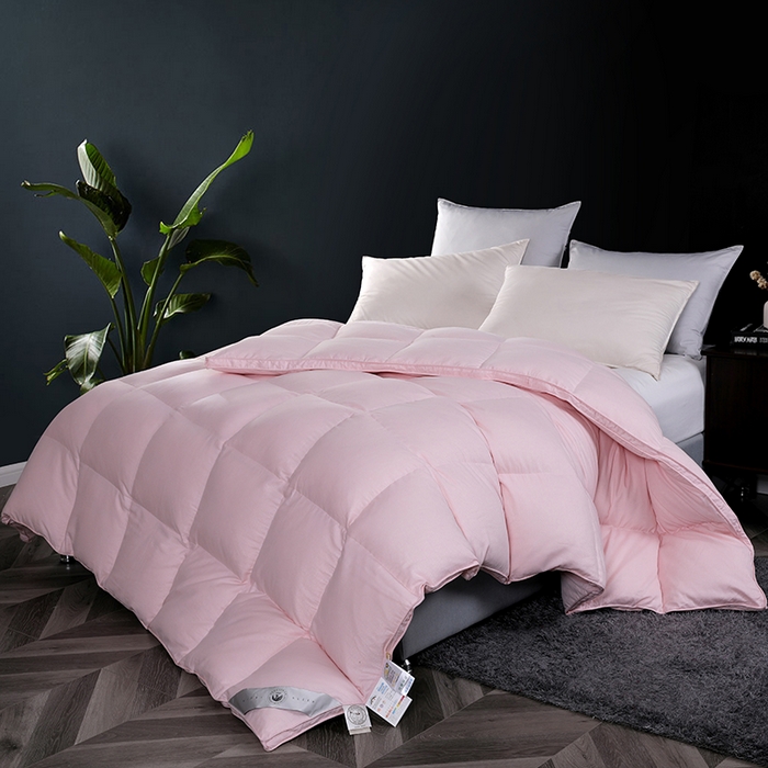 91家纺网 家纺一手货源 找家纺 呆头鹅羽绒工厂店 2025新款80支羊绒棉千鸟格羽绒被 白鹅绒鸭绒被子被芯羽绒工厂店 粉红千鸟格