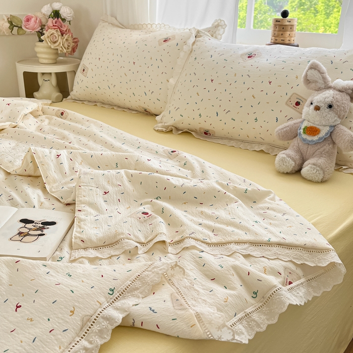 91家纺网 家纺一手货源 找家纺 玉海棠家纺 2025新款云感云感双层纱皱皱纱全棉花边款夏被四件套 芝士奶酪