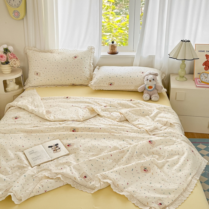 91家纺网 家纺一手货源 找家纺 玉海棠家纺 2025新款云感云感双层纱皱皱纱全棉花边款夏被四件套 芝士奶酪