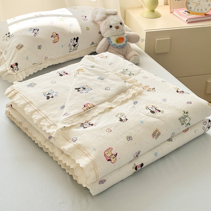 91家纺网 家纺一手货源 找家纺 玉海棠家纺 2025新款云感云感双层纱皱皱纱全棉花边款夏被四件套 米奇