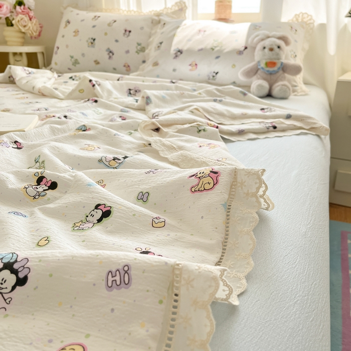 91家纺网 家纺一手货源 找家纺 玉海棠家纺 2025新款云感云感双层纱皱皱纱全棉花边款夏被四件套 米奇